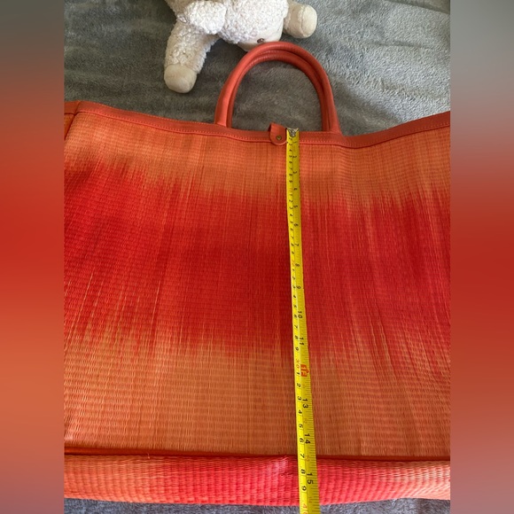 Flora Bella Cascais-Papaya
Leather Large Bag Brand New - Picture 9 of 11